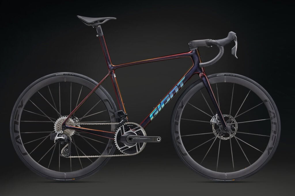 The Giant TCR Advanced SL 0-DA is the current top model in the Giant road bike range. (Photo: Taipei Cycle)