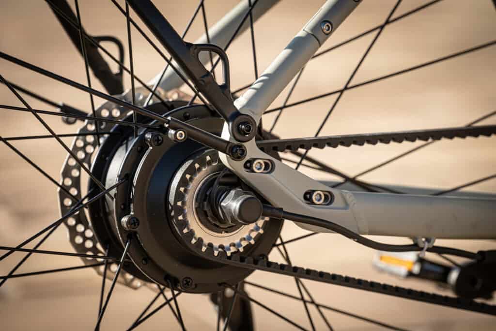 By integrating the motor and 3-speed shifting mechanism into a single housing, Ananda aims for a natural, smooth uncompromised riding experience. (Photo: Andanda)